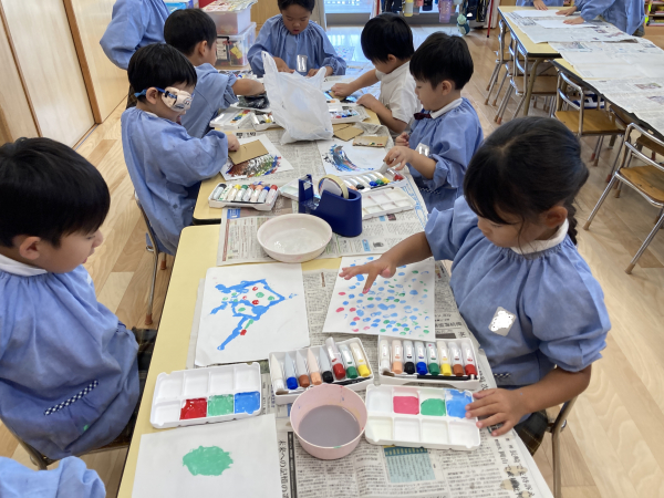 作品展に向けて楽しく製作！！