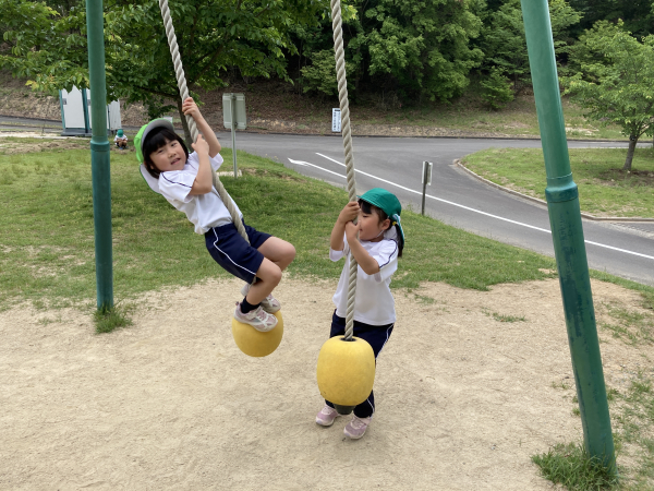 森林公園遠足に行ってきました。