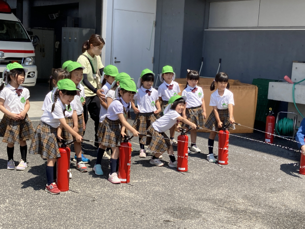 消防署見学にいきました。（年長組）