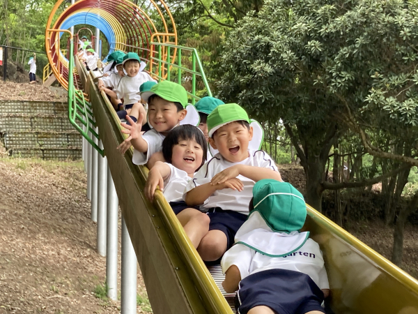 森林公園に遠足に行きました