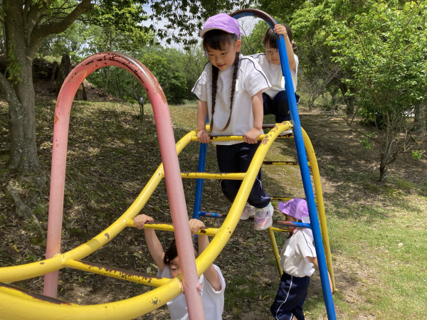 年中組の楽しい遠足
