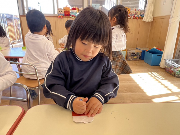 みんなでどんぐりの木をつくったよ！