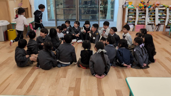 年中組　お部屋遊びをしたよ！